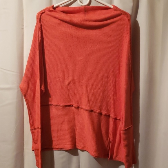 Free People Tops - Free People coral long sleeve pullover top small